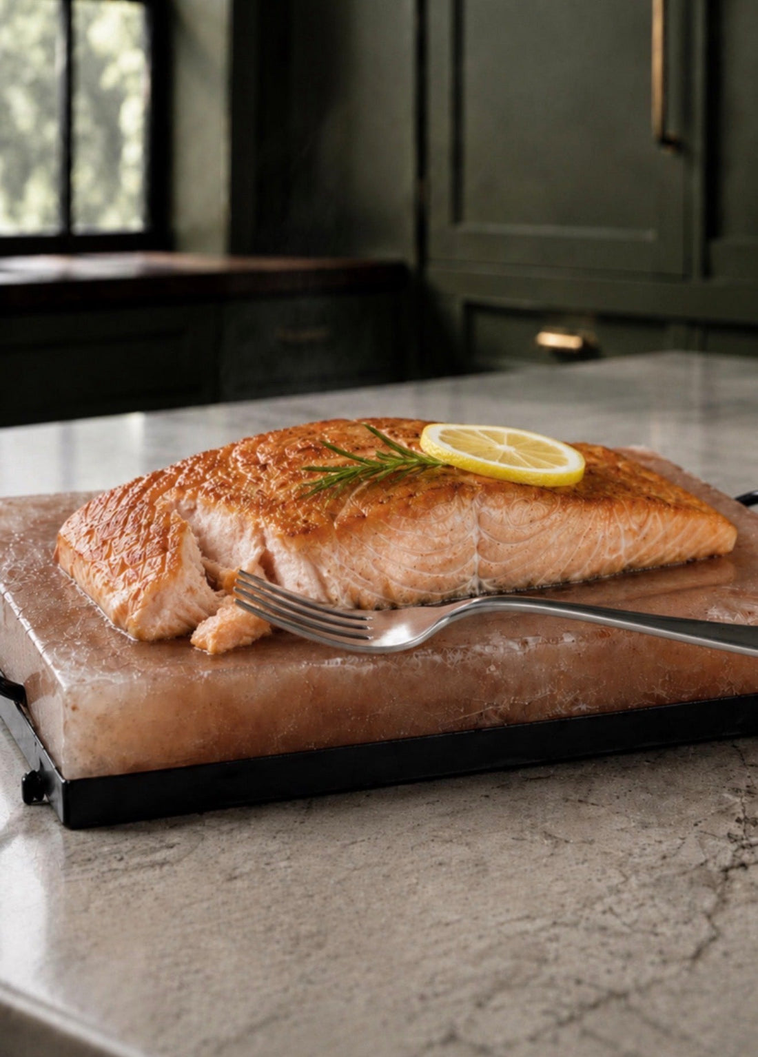 How to Cook Salmon on a Himalayan Salt Plate